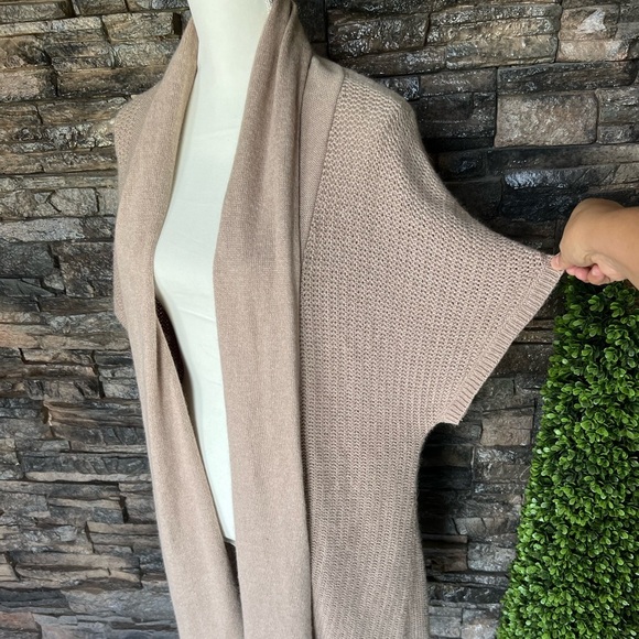 LOFT Tan Knit Cardigan - Picture 3 of 5